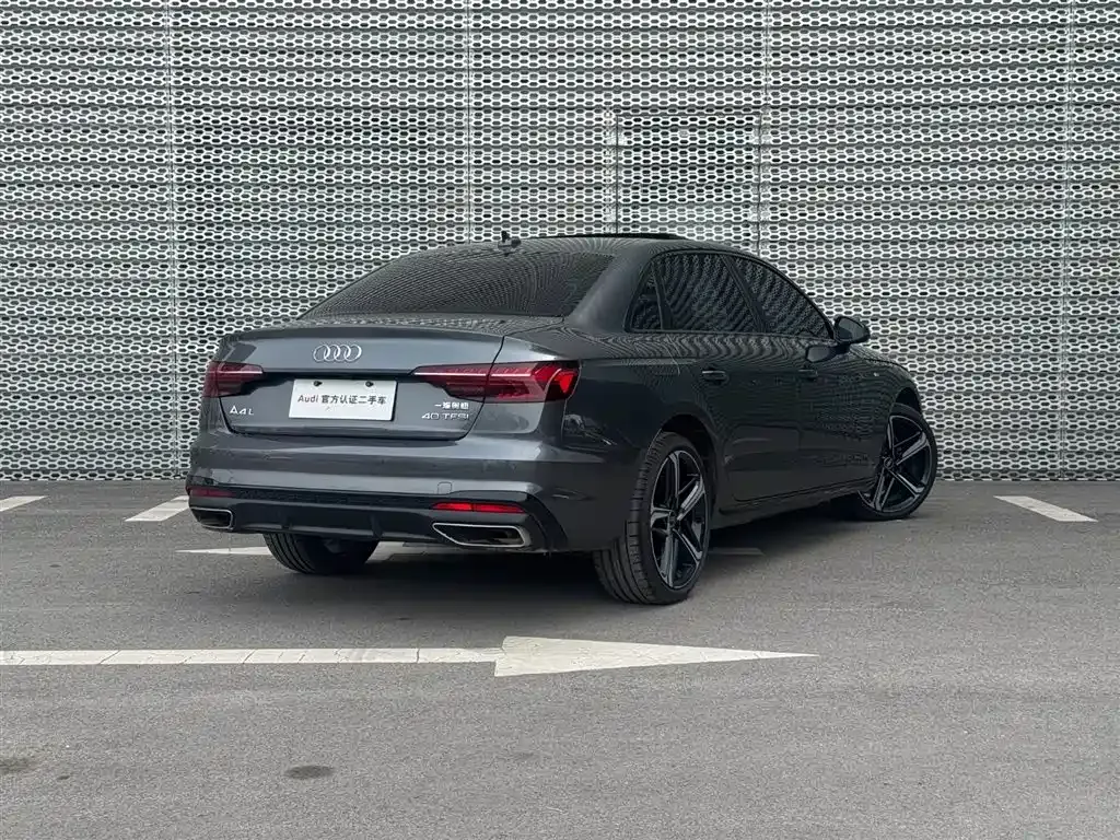 Audi A4L — фото 9