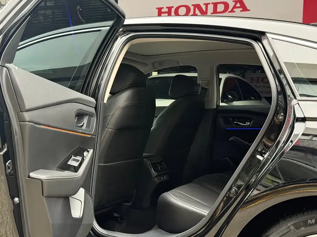 Honda Accord — фото 5