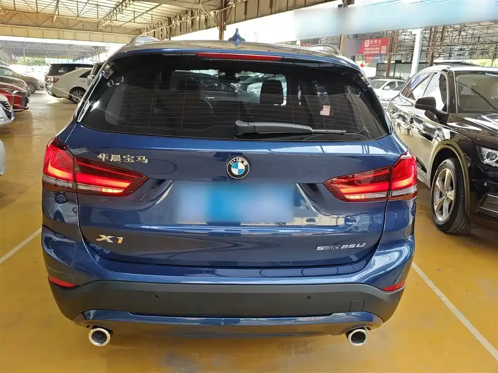 BMW X1 — фото 4