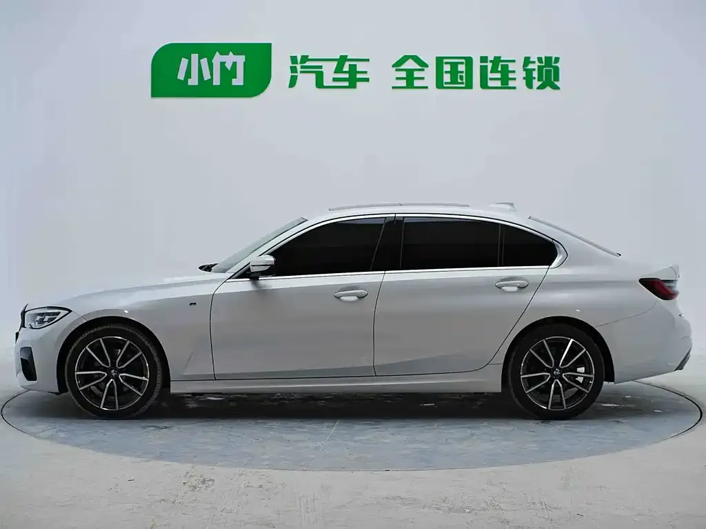 BMW 3 Series 2022 из CN, фото 6