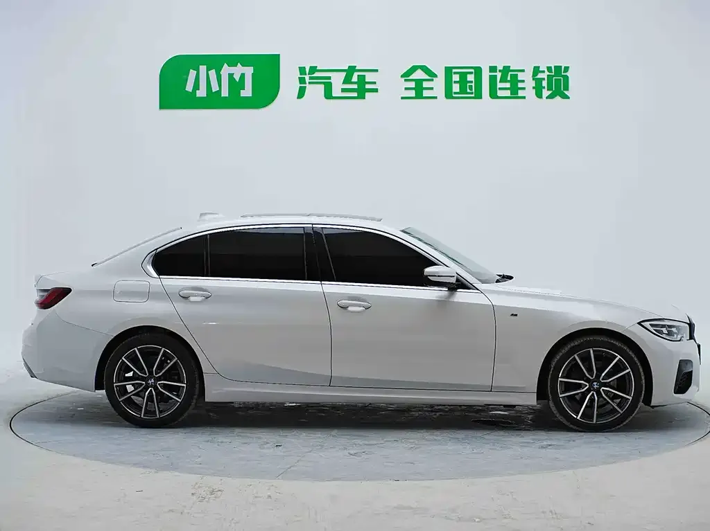 BMW 3 Series 2022 из CN, фото 9