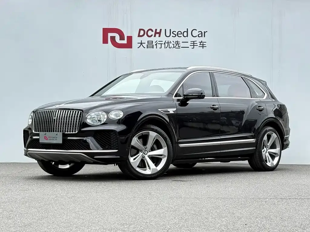 Bentley Bentayga 2023 из CN, фото 1
