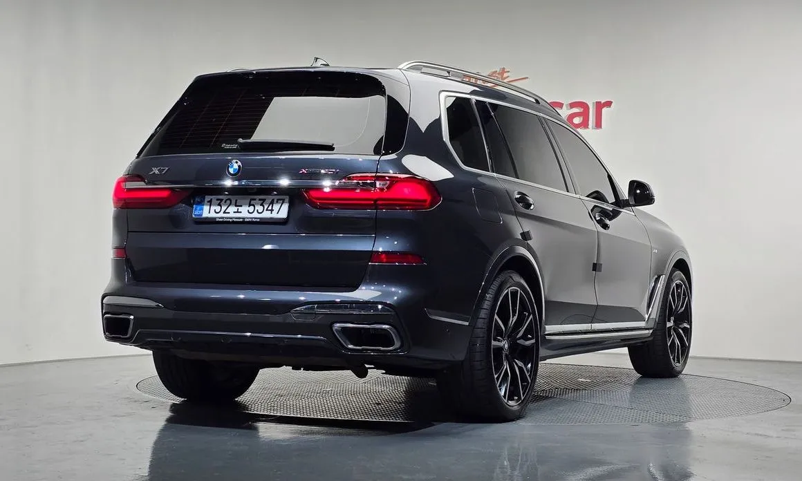 BMW X7 — фото 10