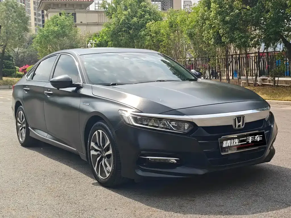 Honda Accord — фото 7