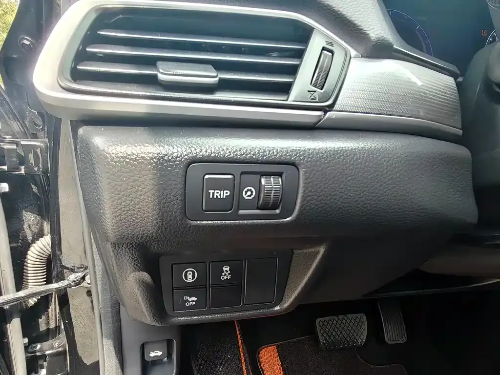 Honda Accord — фото 10