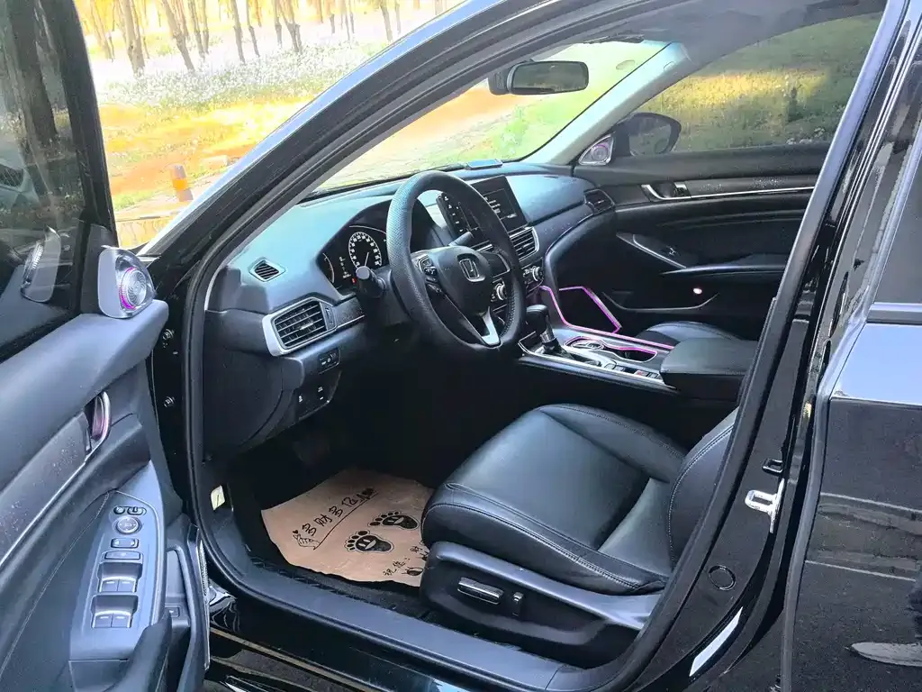 Honda Accord — фото 2