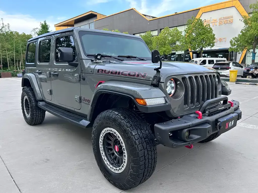 Jeep Wrangler — фото 9
