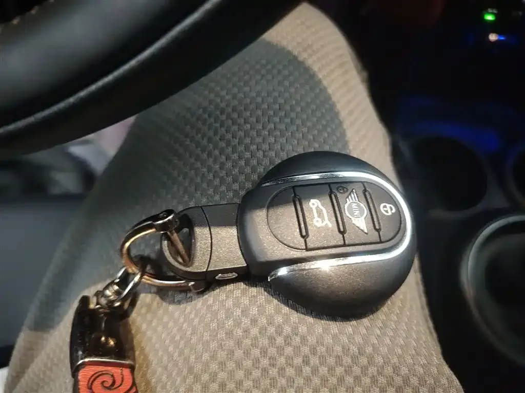 MINI Cooper (3-door) 2021 из CN, фото 9