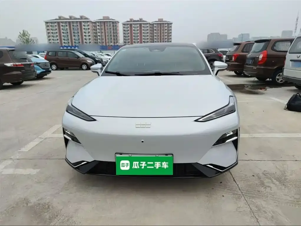 Geely Galaxy E8 2025 из CN, фото 4