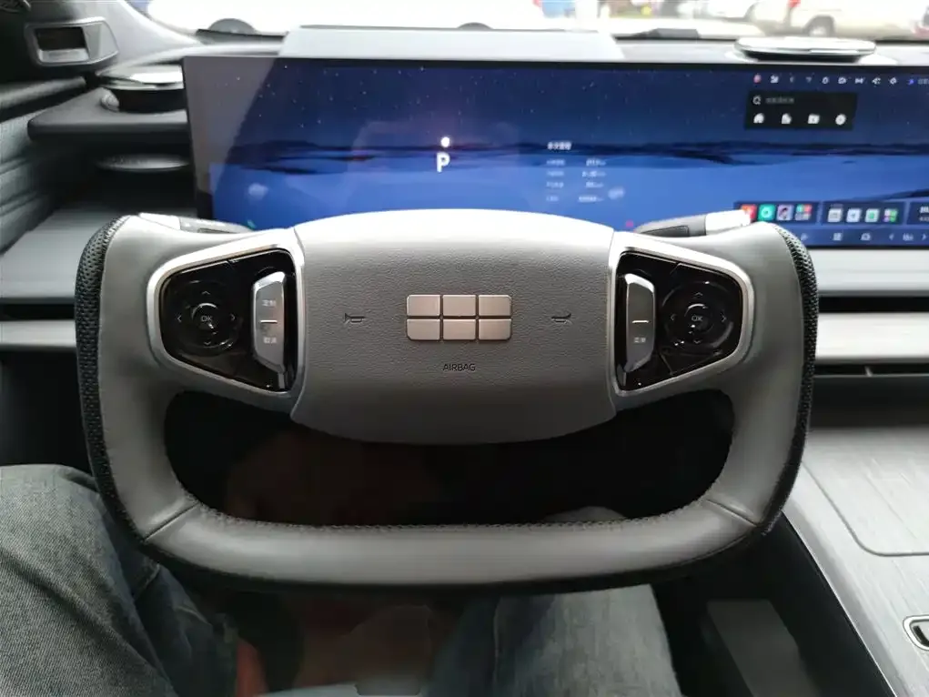 Geely Galaxy E8 2025 из CN, фото 3