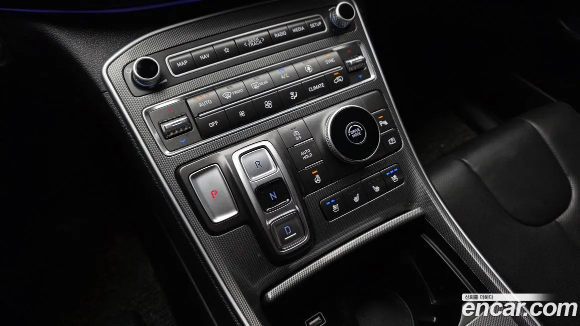 Hyundai Santafe — фото 4