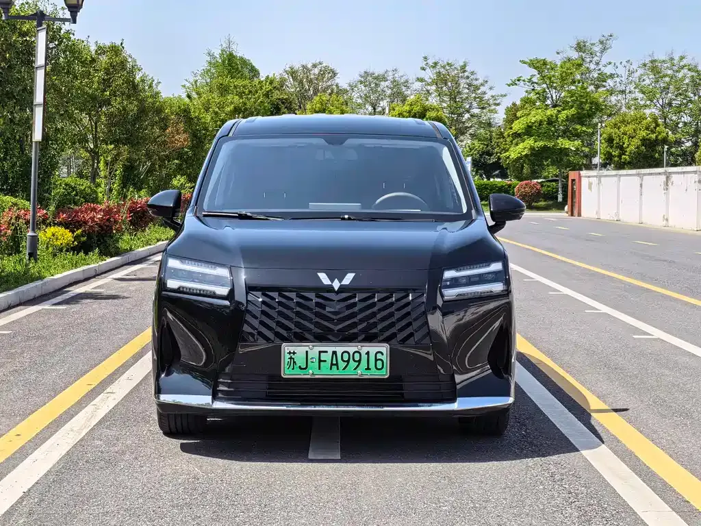 Wuling Starlight 730 New Energy — фото 10