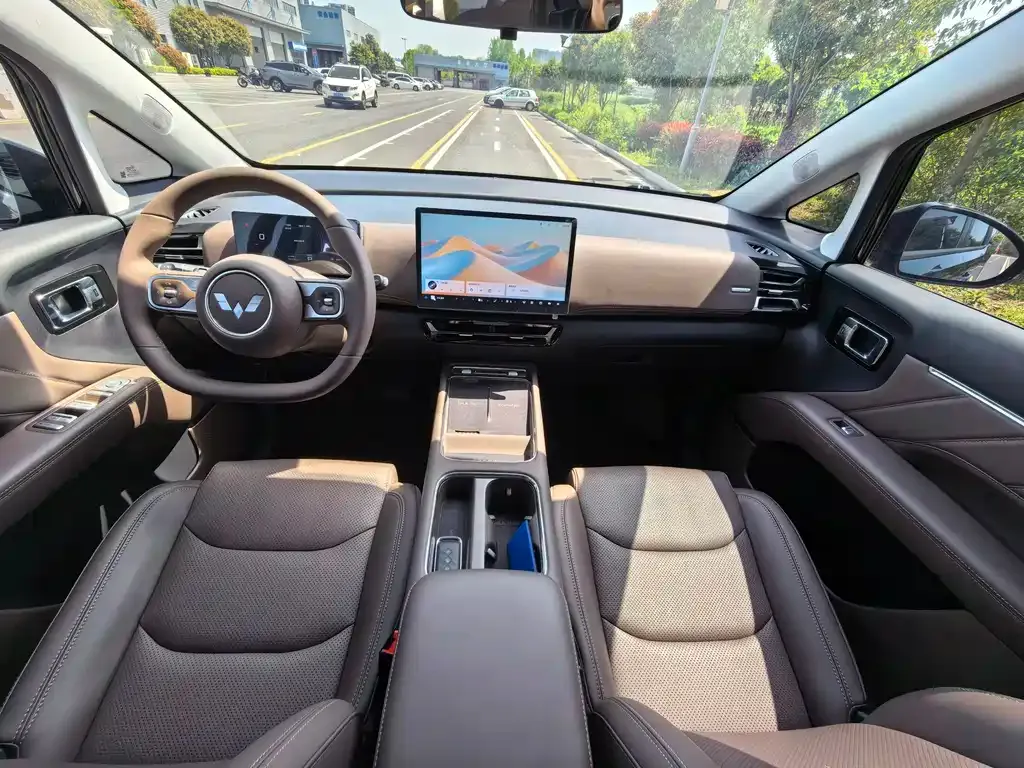 Wuling Starlight 730 New Energy — фото 2