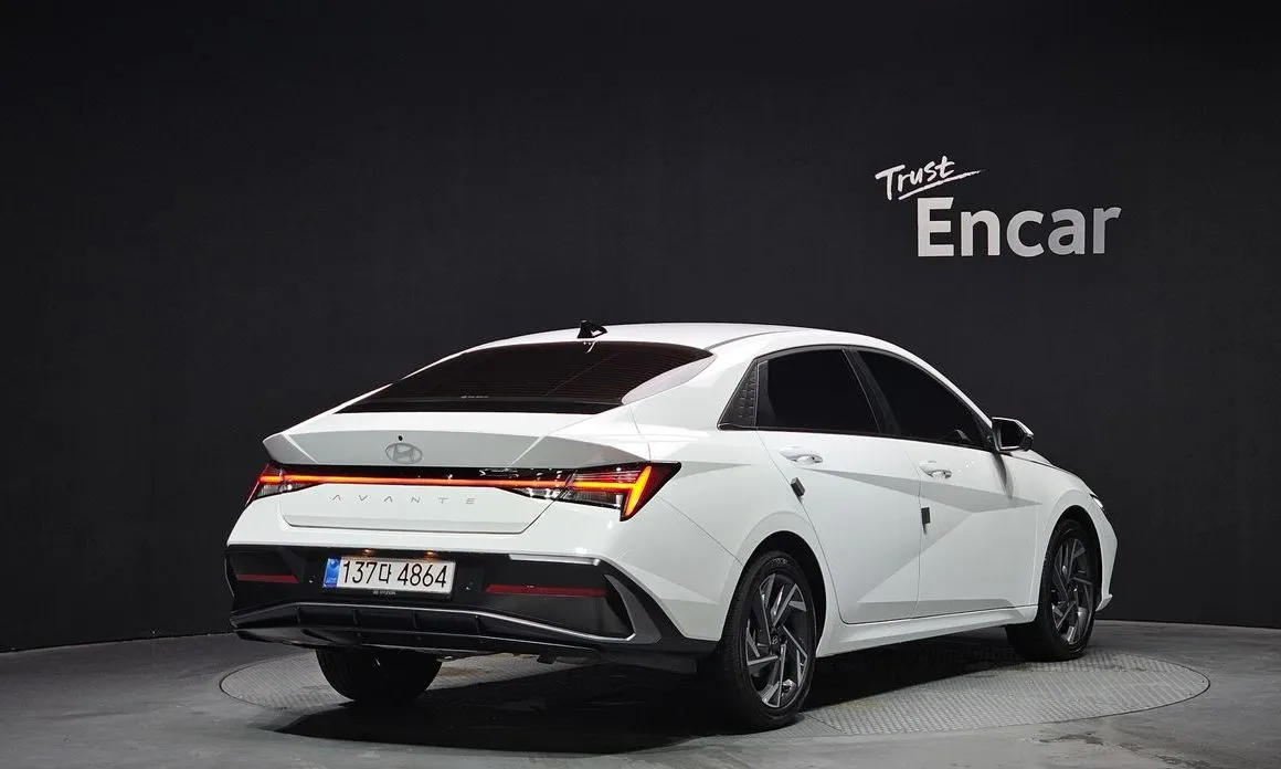 Hyundai AVANTE — фото 2