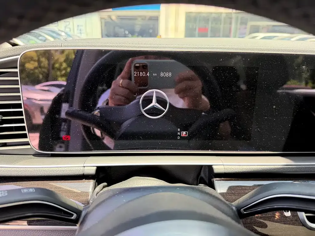 Mercedes-Benz GLS — фото 2