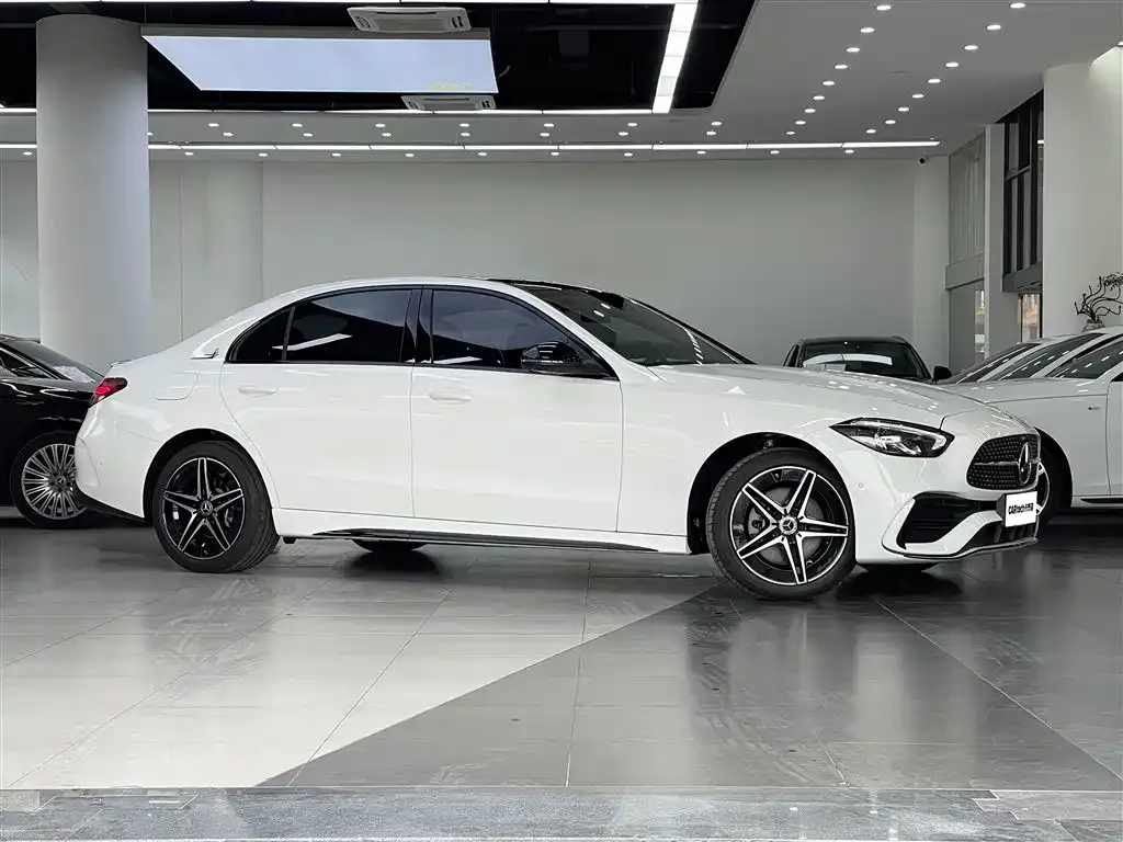Mercedes-Benz C-Class — фото 8