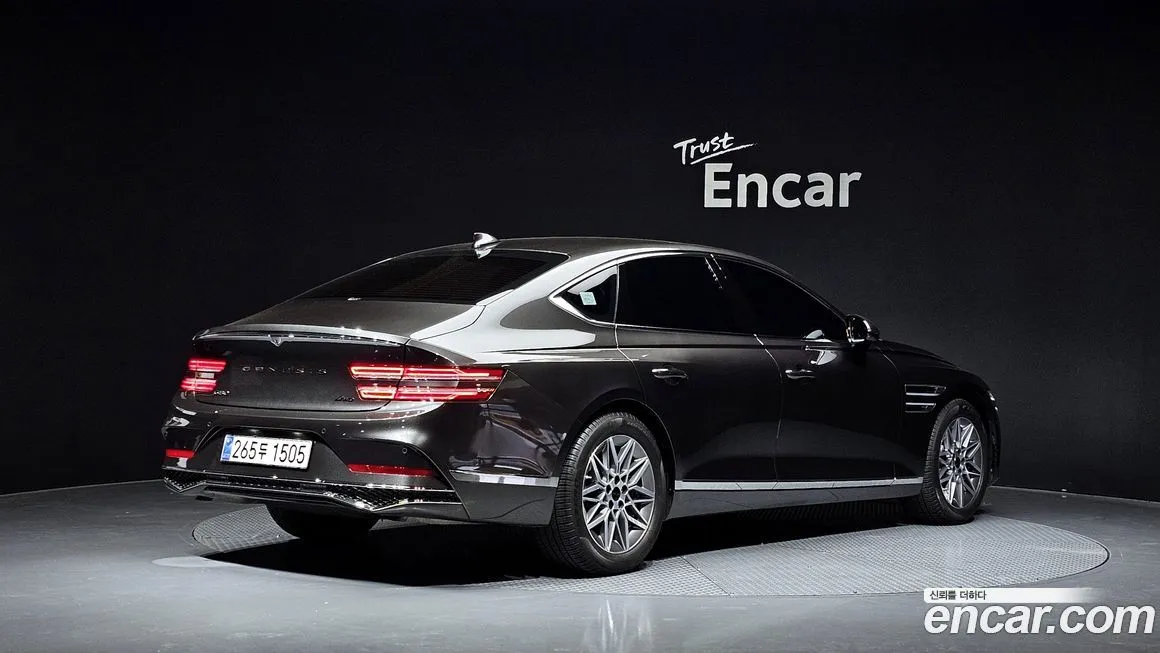 Genesis G80 — фото 8