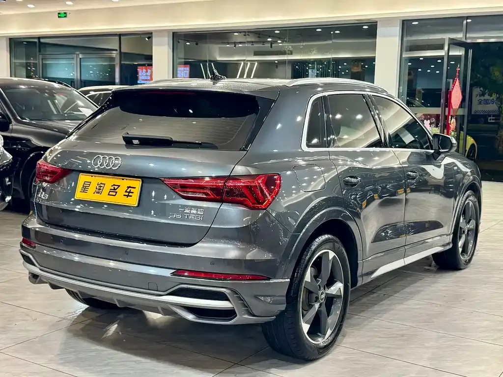 Audi Q3 2022 из CN, фото 10
