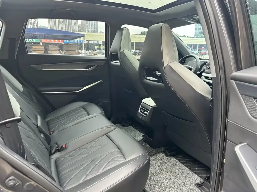 Changan CS75PLUS — фото 3