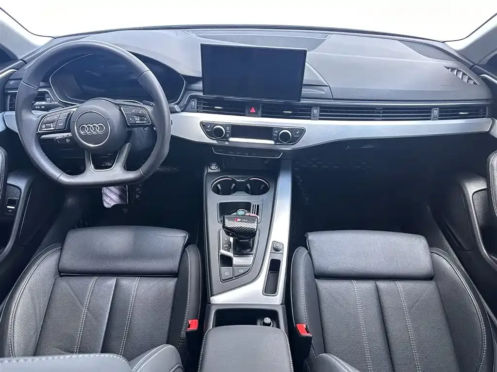 Audi A4L — фото 10