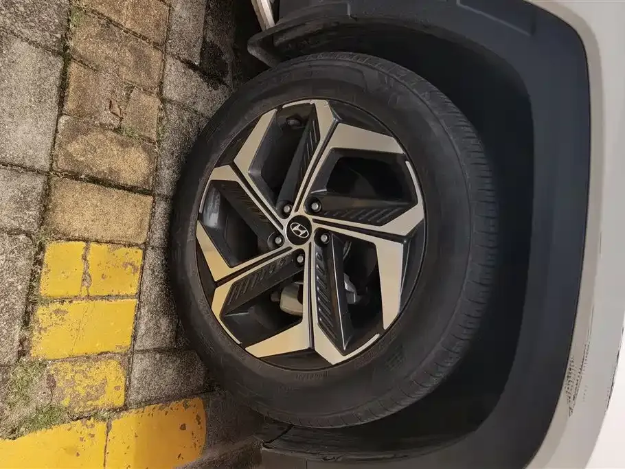 Hyundai Tucson — фото 9