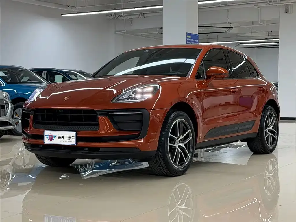 Porsche Macan — фото 1