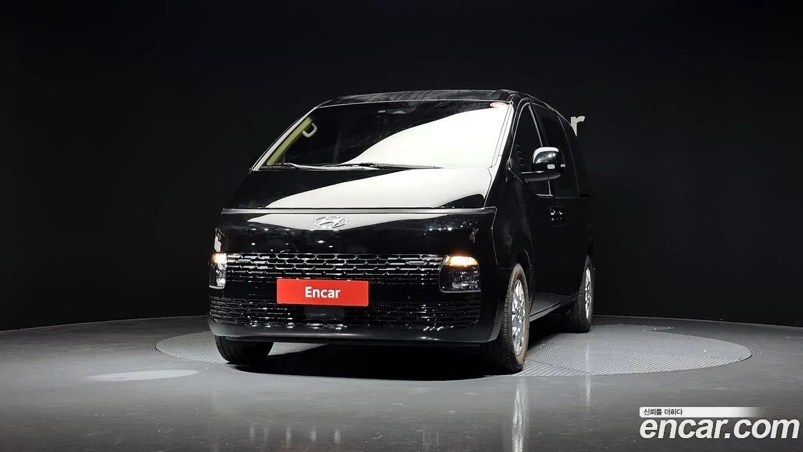 Hyundai Staria — фото 3