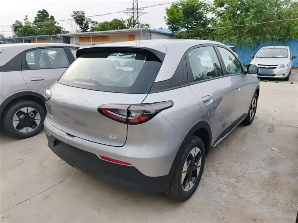 Geely Starburst — фото 2