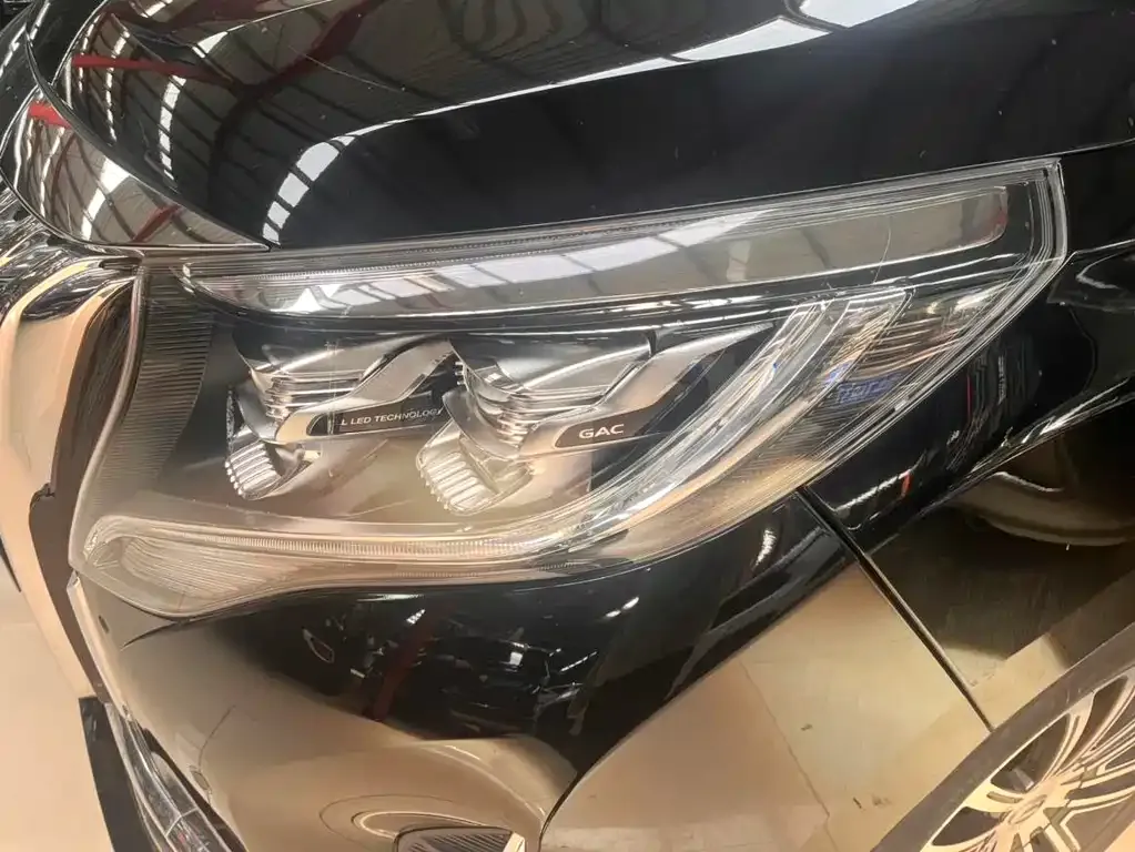 GAC Motor Trumpchi M8 — фото 10