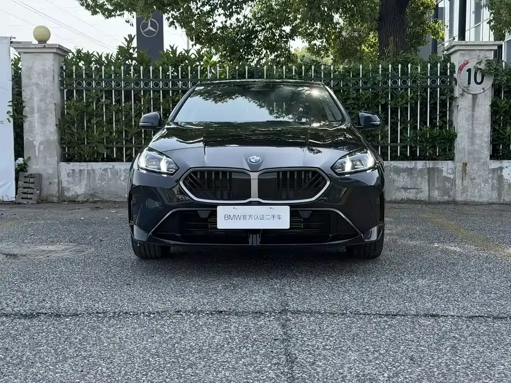 BMW 2 Series 2025 из CN, фото 9