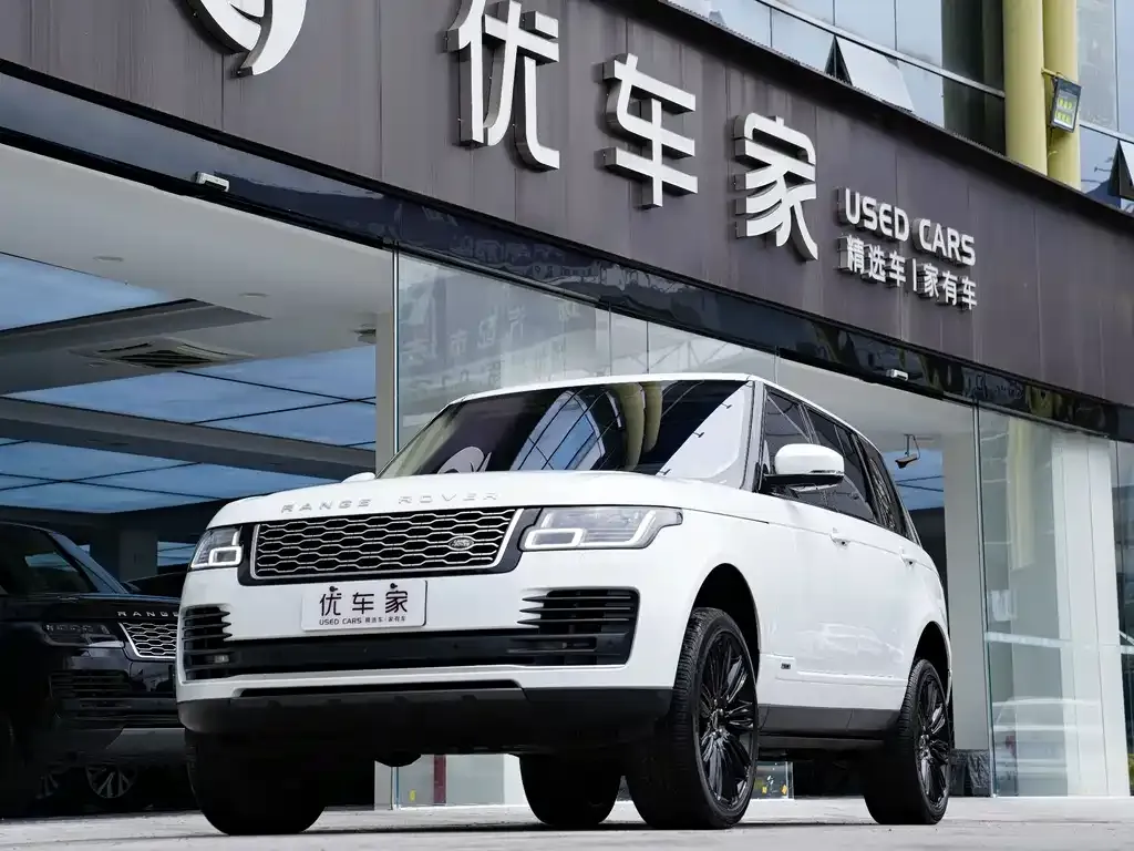 Land Rover Range Rover — фото 1