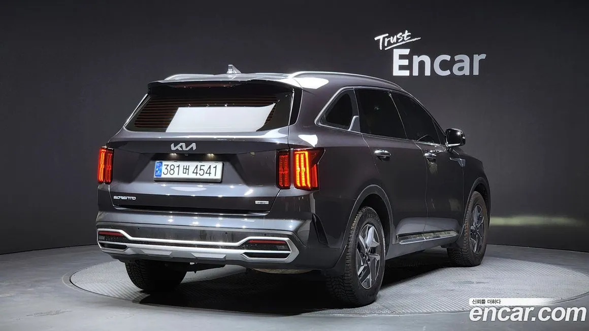 Kia Sorento 2023 из KR, фото 2