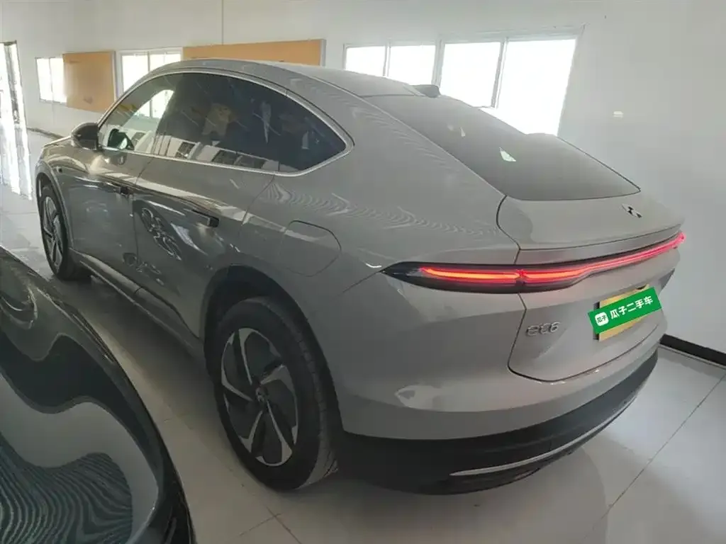 NIO EC6 — фото 10