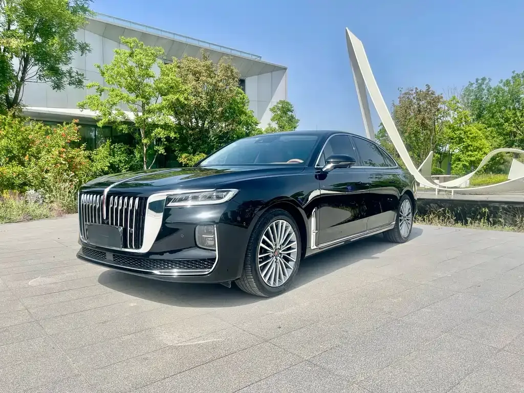 Hongqi H9 — фото 1