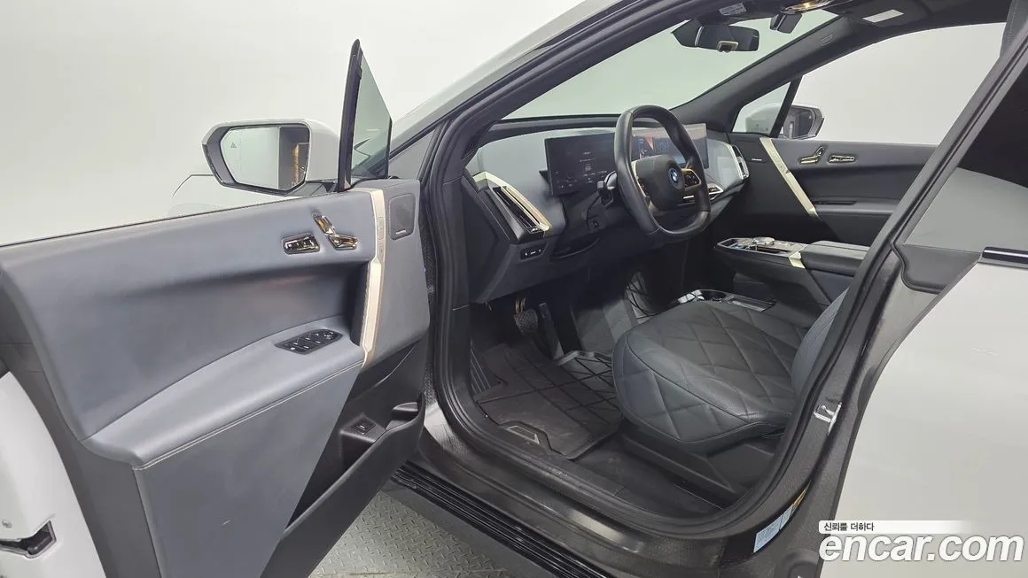 BMW iX 2023 из KR, фото 8
