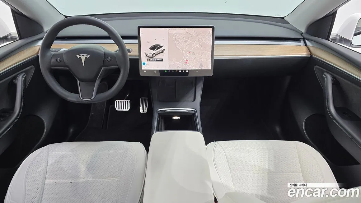 Tesla Model Y — фото 9