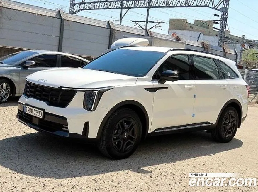 Kia Sorento — фото 8