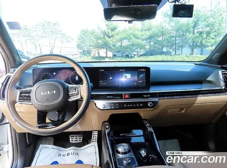 Kia Sorento — фото 10