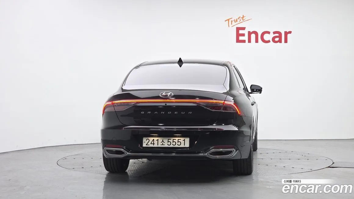 Hyundai Grandeur 2022 из KR, фото 2