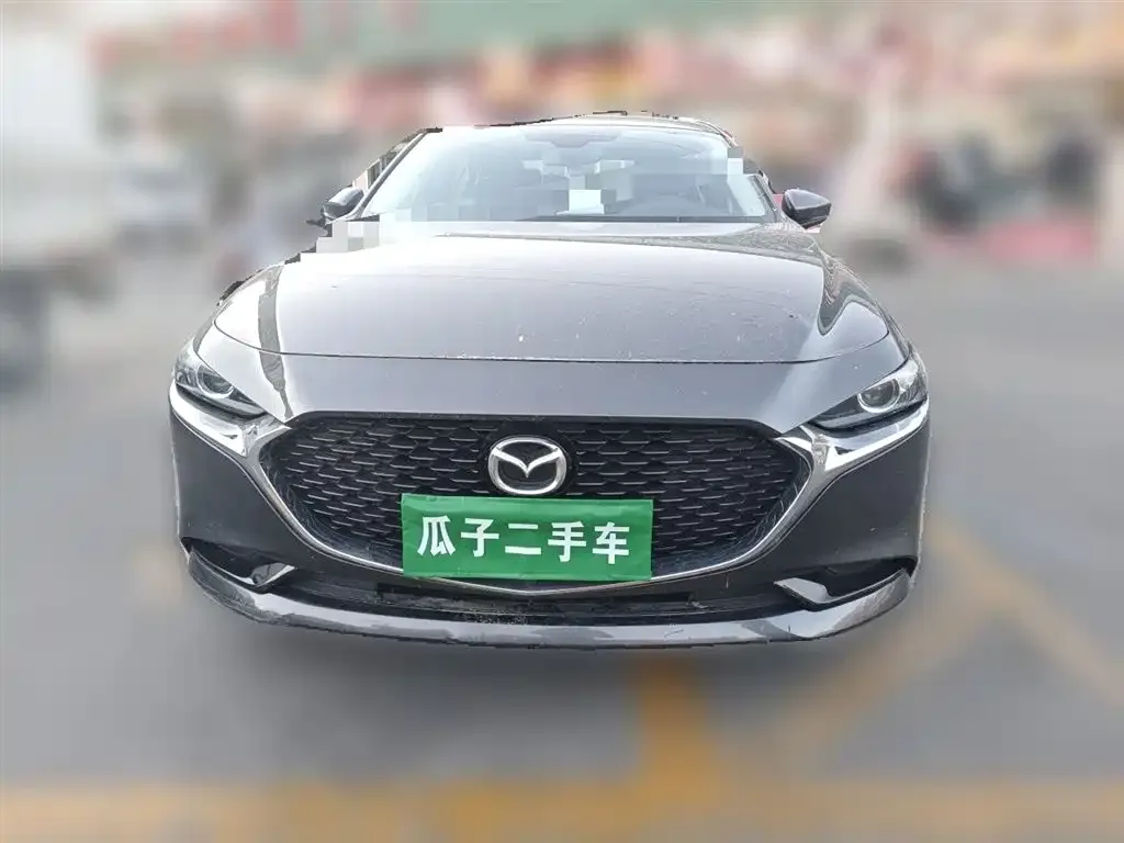 Mazda 3 Axela — фото 4