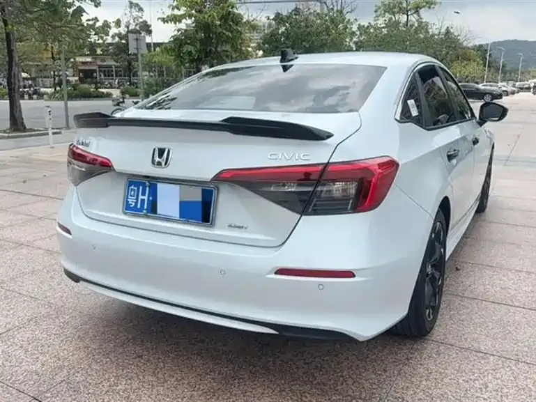 Honda Civic — фото 4