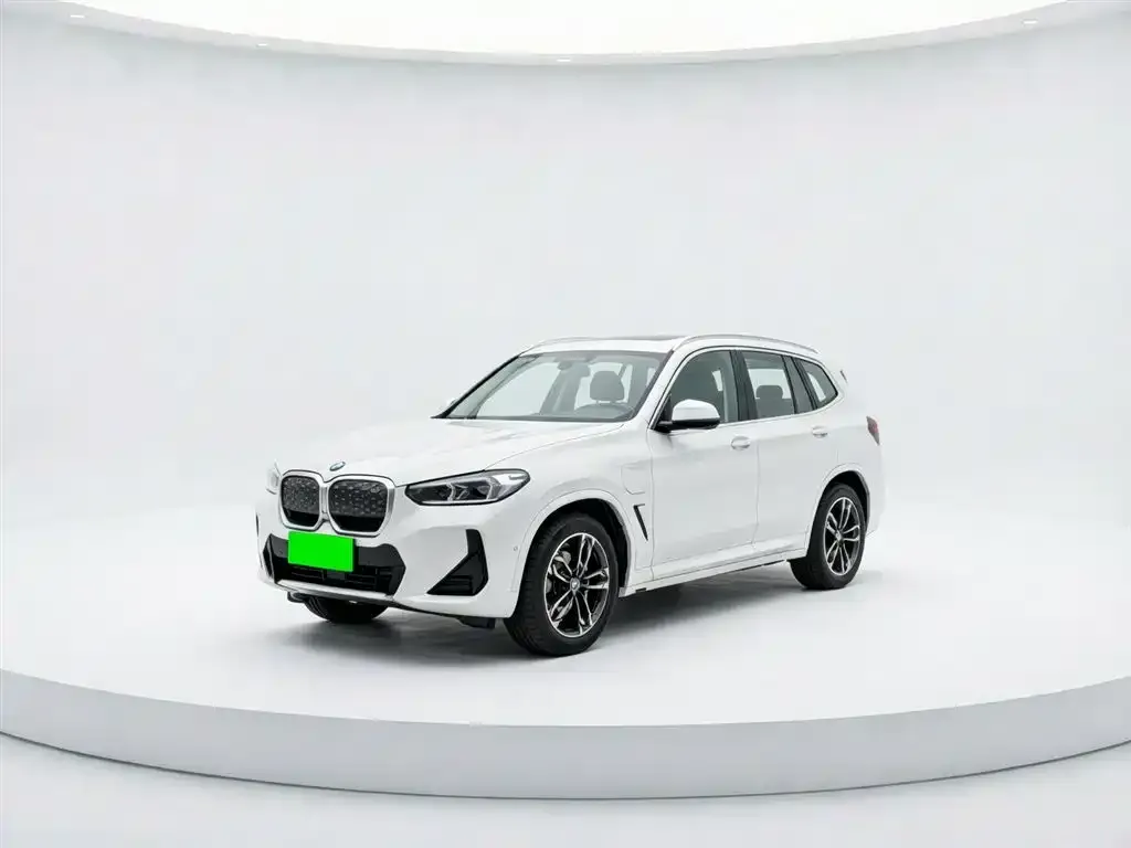 BMW iX1