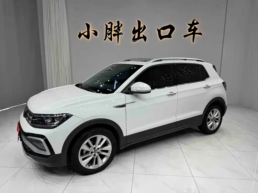 Volkswagen T-Cross — фото 1