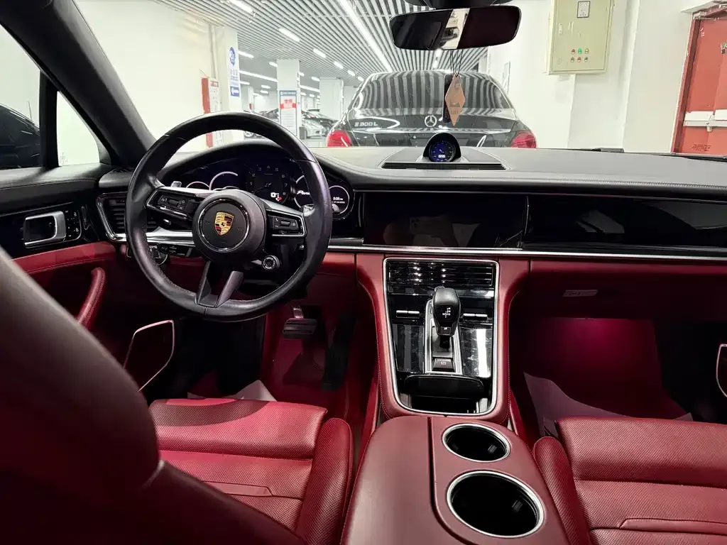 Porsche Panamera 2021 из CN, фото 7