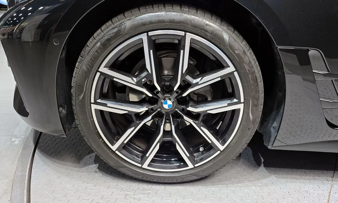 BMW 4-Series 2023 из KR, фото 3