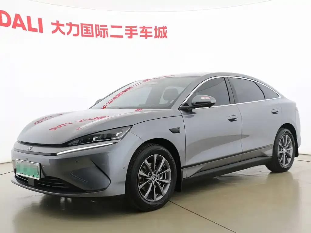 BYD Qin L — фото 1