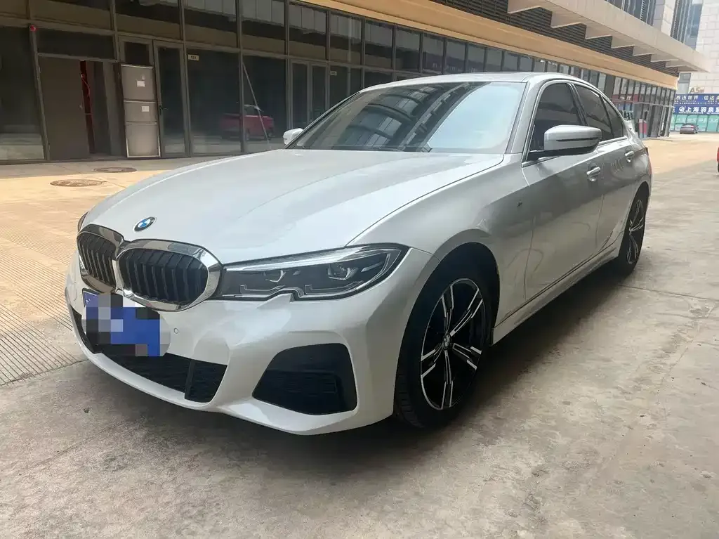 BMW 3 Series — фото 1