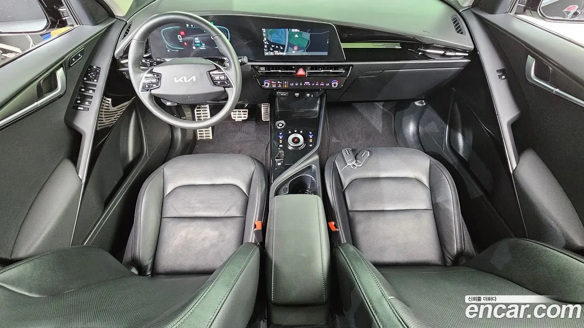 Kia Niro — фото 8