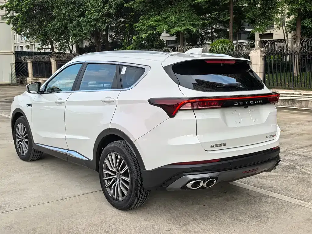 Jetour X70 PLUS — фото 10