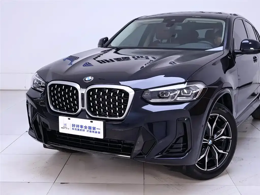 BMW X4 — фото 4